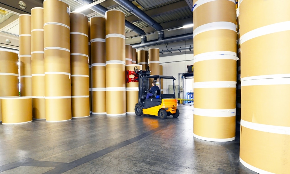 paper roll storage warehouse